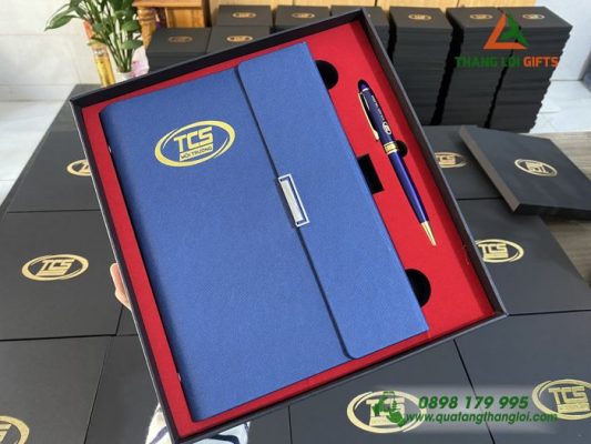 Combo Quà Tặng (Sổ+Bút) In Khắc Logo Doanh Nghiệp TCS