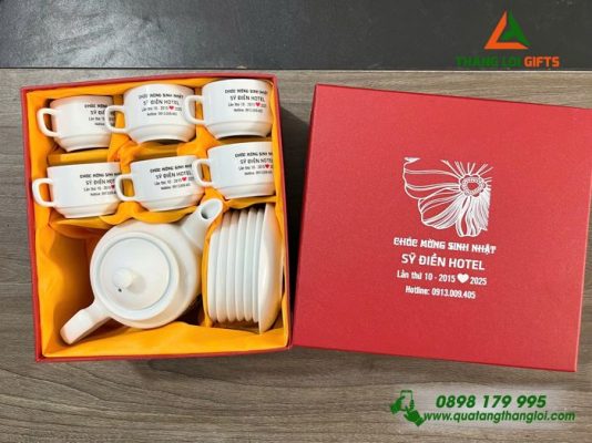 Bộ Ấm Trà Cao Cấp In Logo Sỹ Điền Hotel Làm Quà Tặng 