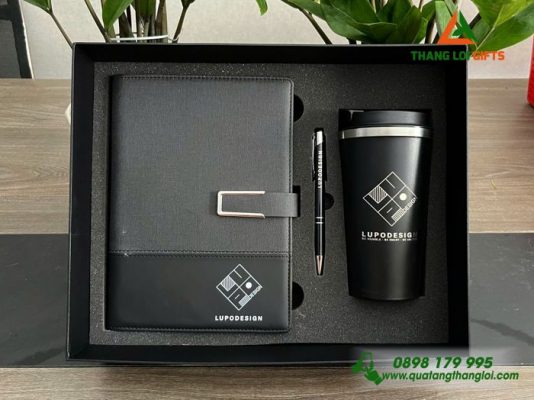 Giftset (Sổ+Ly+Bút) Màu Đen In Khắc Logo Doanh Nghiệp Lupo Design