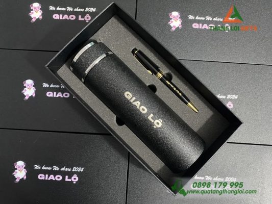 Bộ Quà Tặng (Bình+Bút) Màu Đen In Khắc Tên Công Ty Giao Lộ